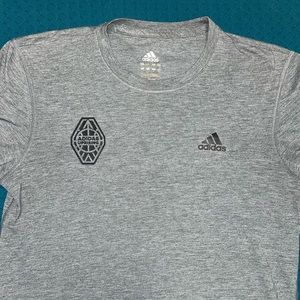 Adidas Uprising/gauntlet t shirt